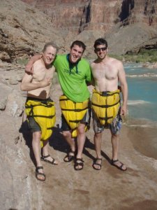 132_548728391775_7701_n